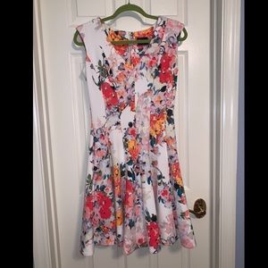 Just Taylor dress, floral, size 8